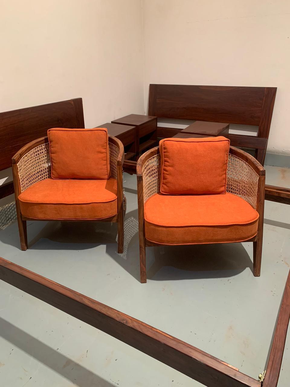 Harvey Prober Lounge chair
