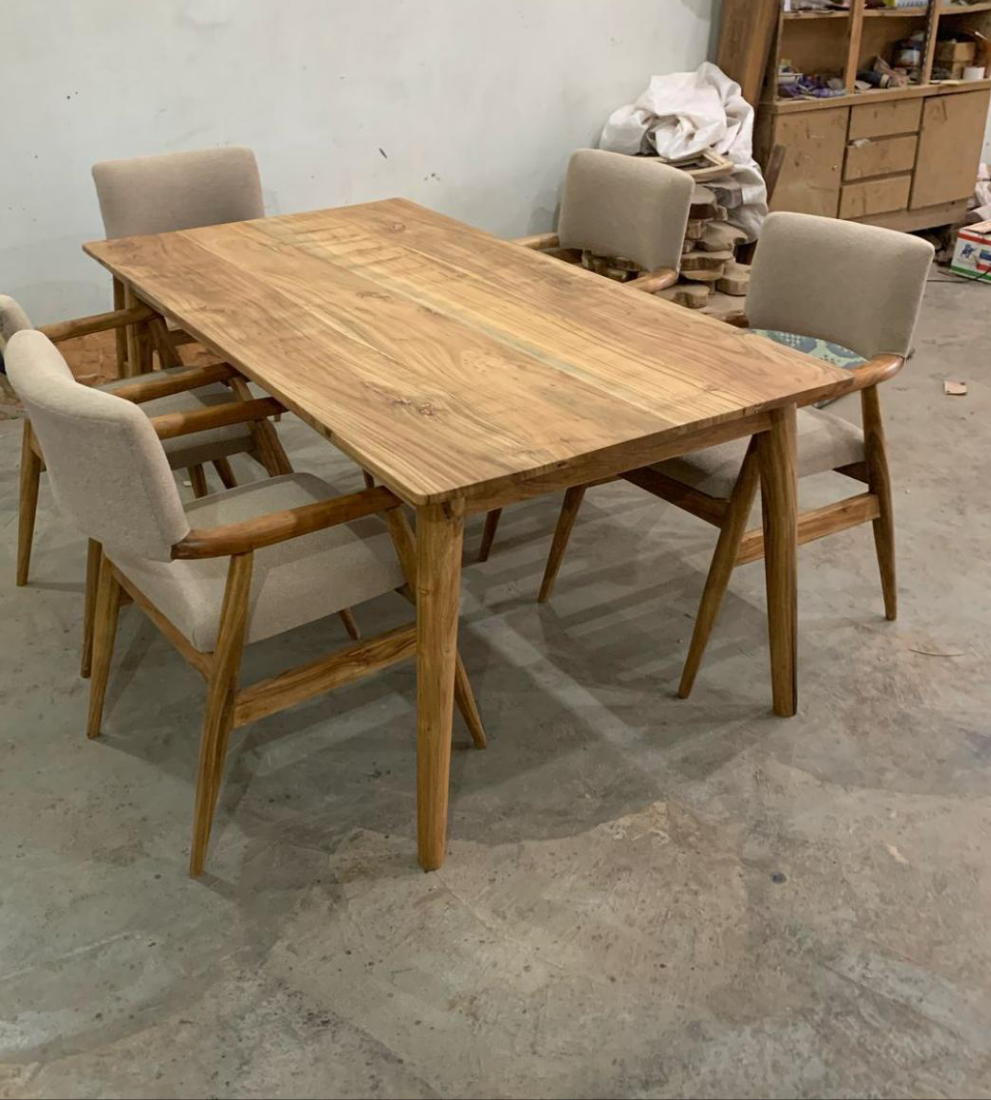 Sauvage Dining set