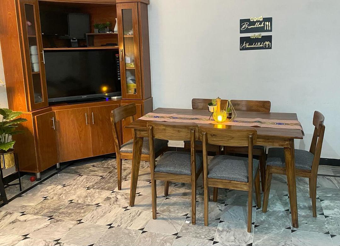 Hendrix 6 persons Dining Set