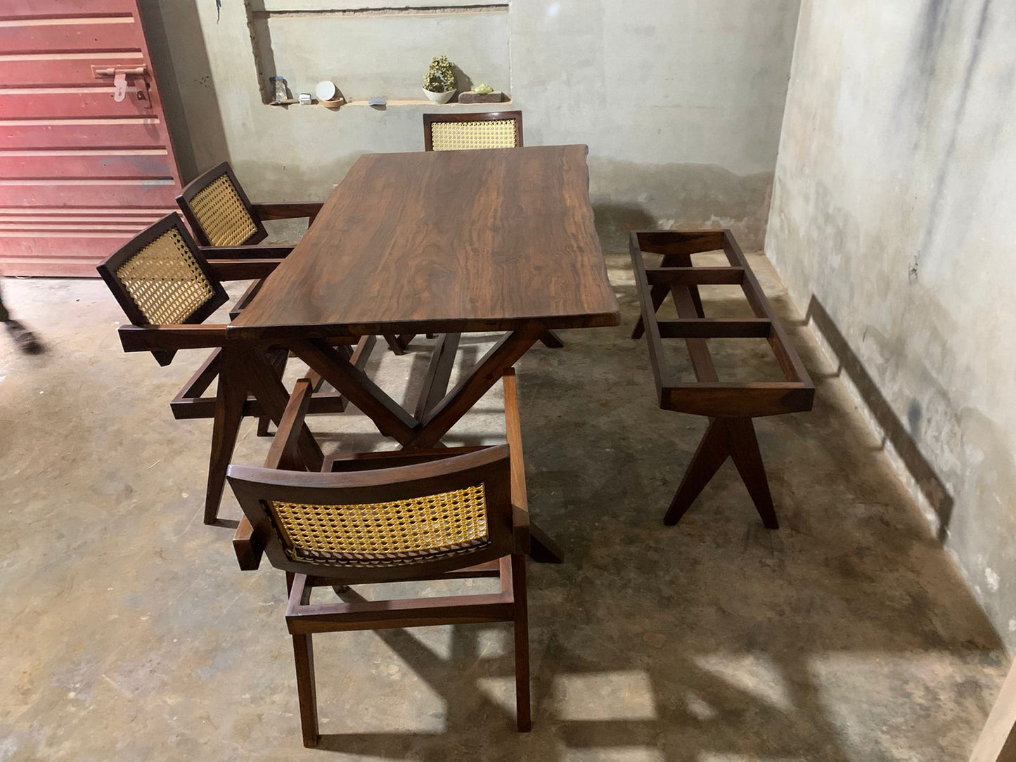 Chandigarh Sheesham live edge Dining set