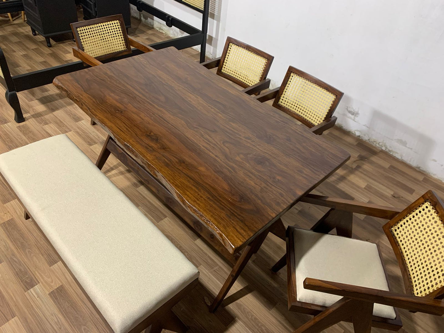 Chandigarh Sheesham live edge Dining set