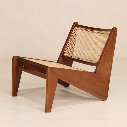 Kangaroo chair