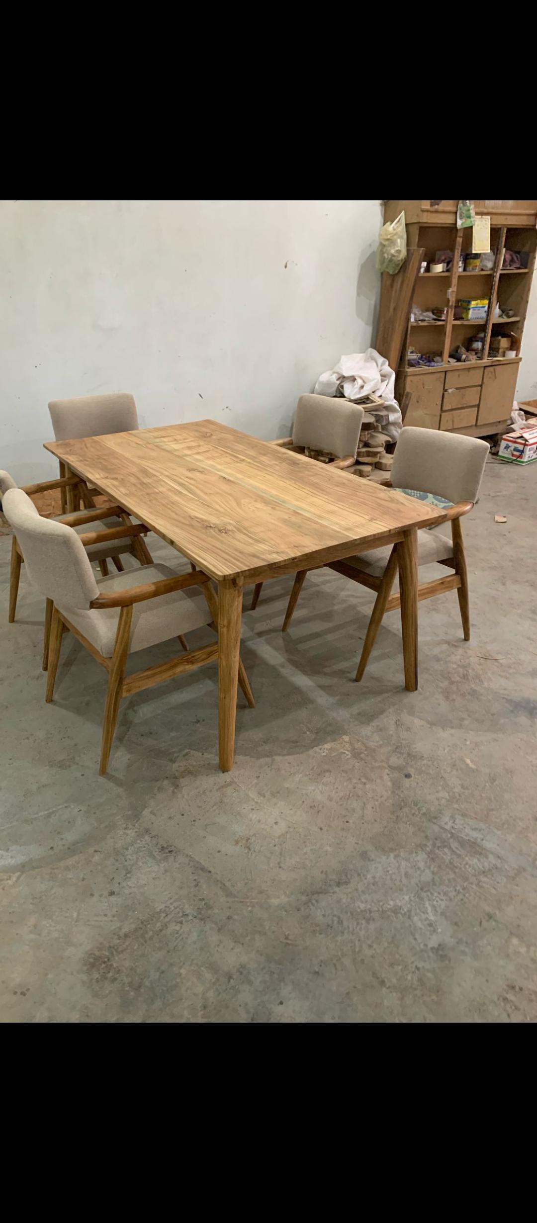 Sauvage Dining set